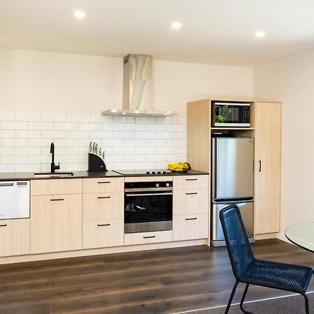 Lawn Cottages Clive Екстер'єр фото